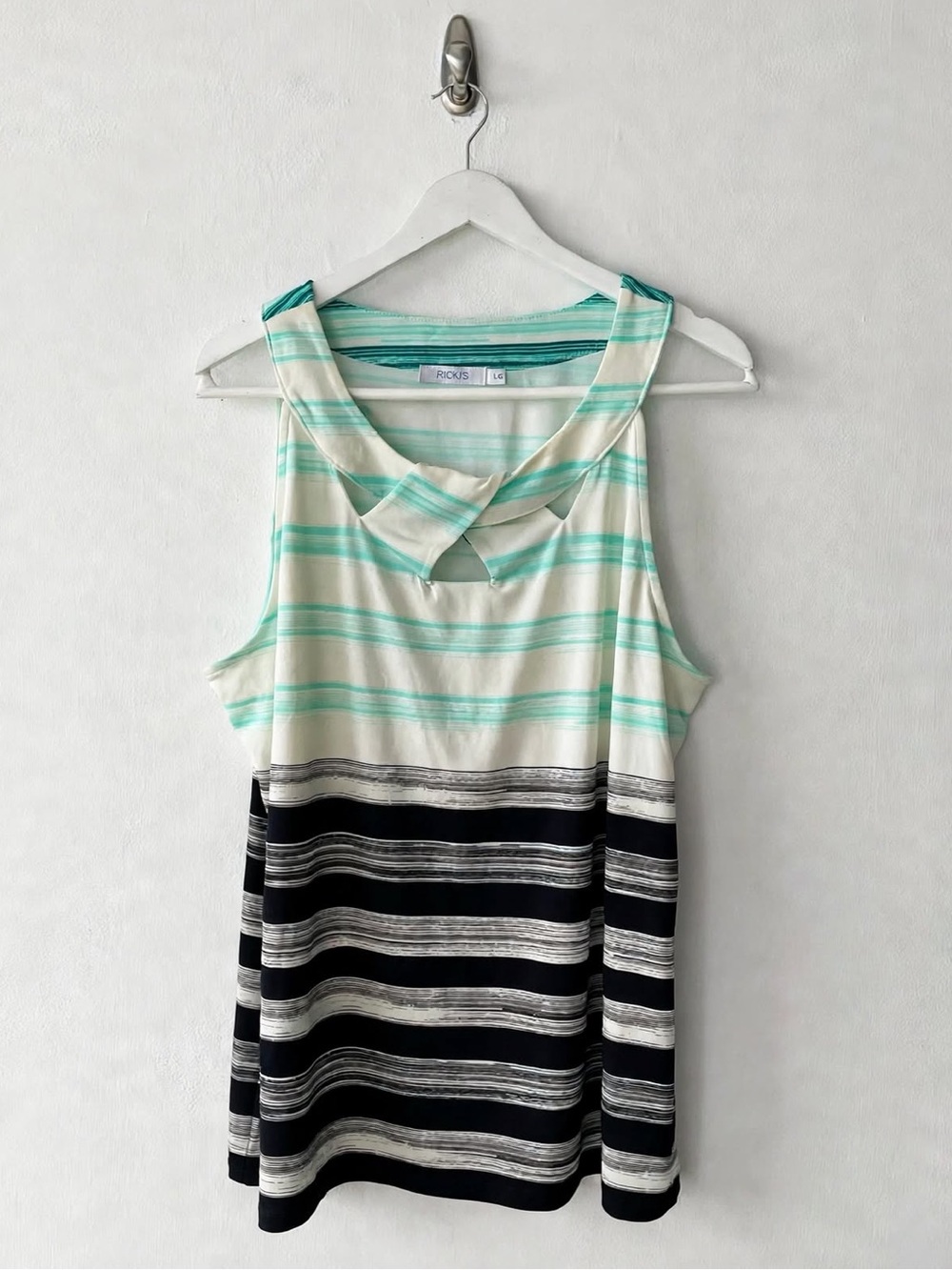 Ricki's Tank Top White Mint Black Striped Twist Keyhole Front Size L